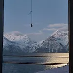 Lyngenfjord View * Engnes